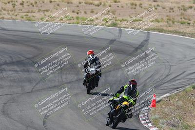 media/Apr-20-2025-AHRMA (Sun) [[393a79c373]]/Race/Group 2/Turn 4b/